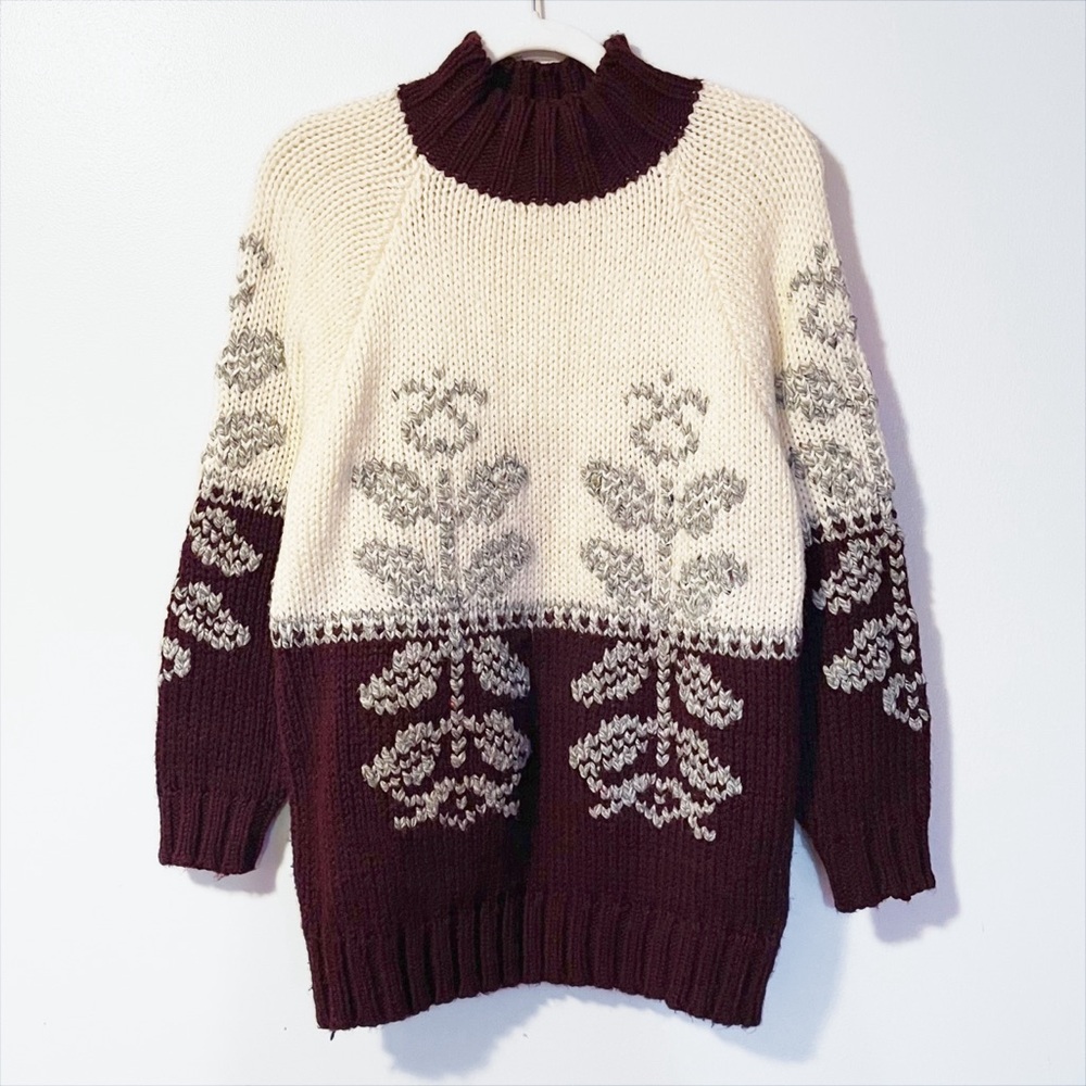 Vintage | Scandinavian Vibes Chunky Knit Mock Neck Sweater